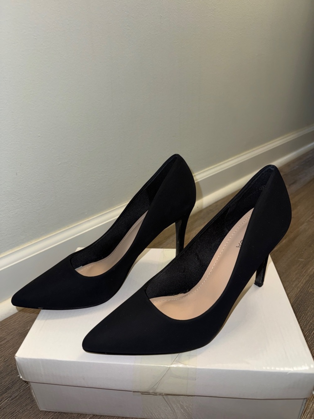 Pointed-Toe Black Heels